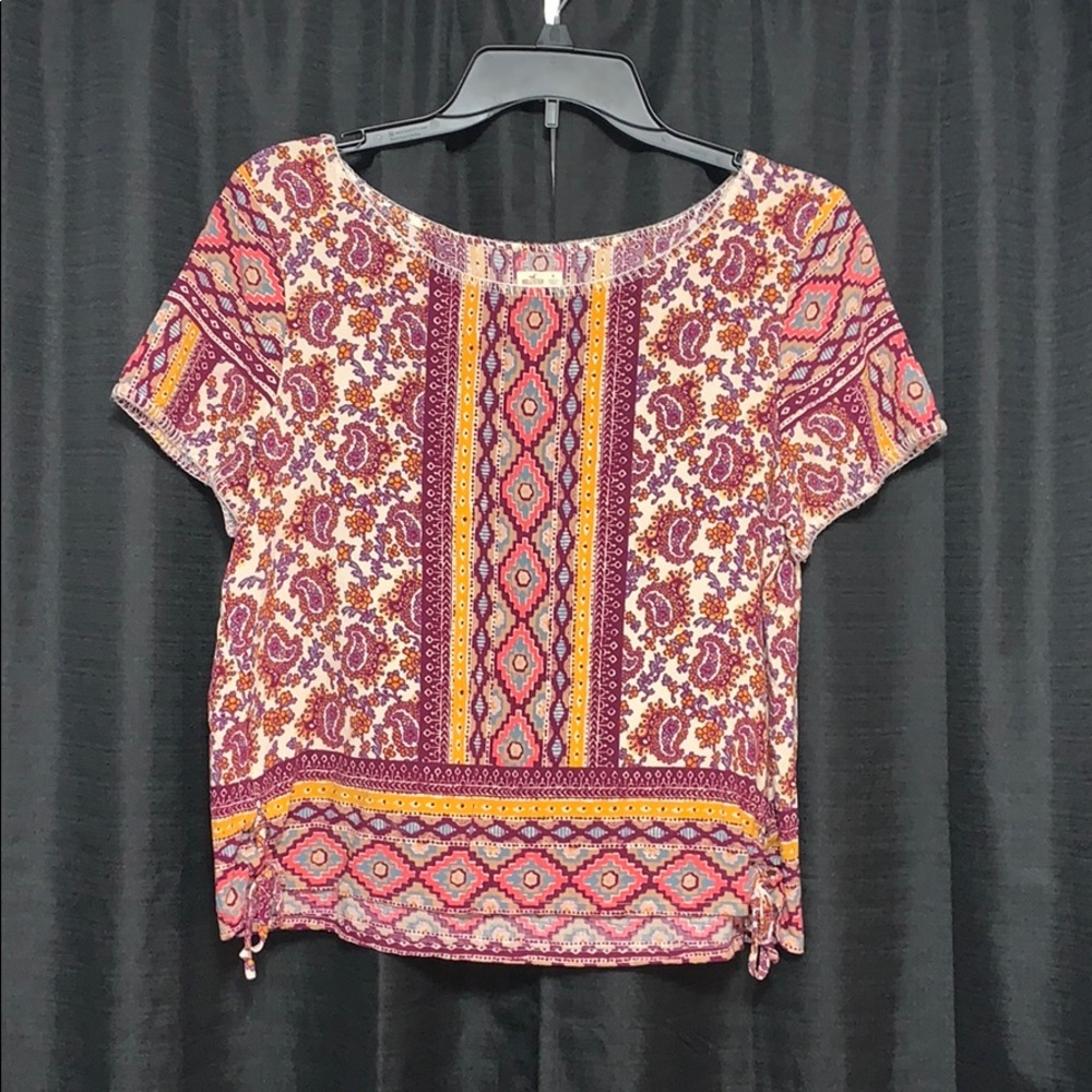 Hollister Crop Top
